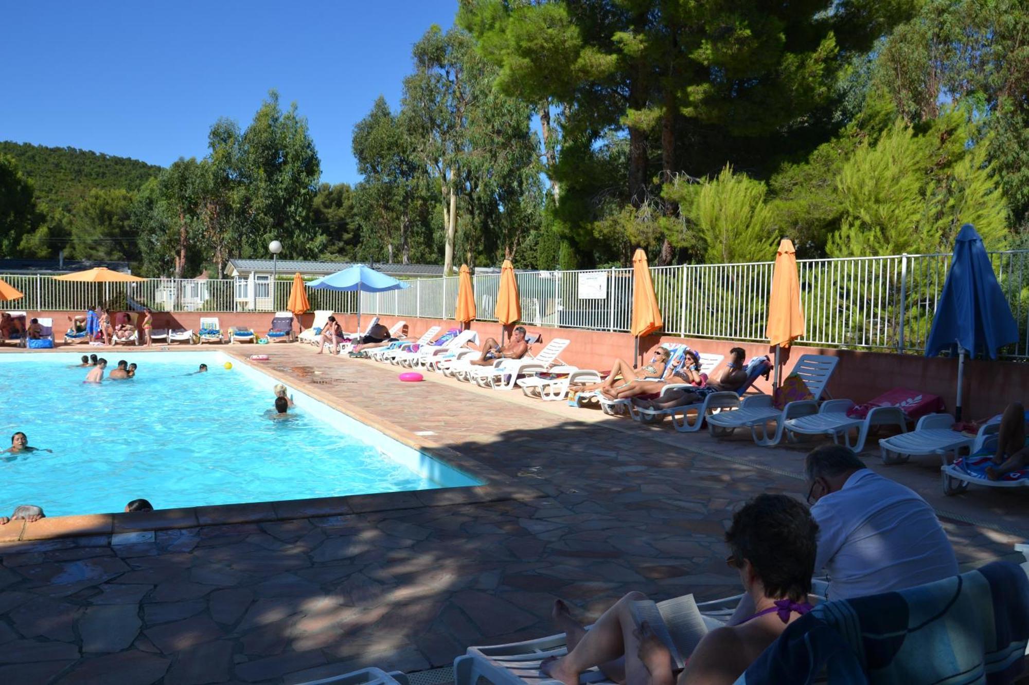 Camping Parc Valrose La Londe-les-Maures Exterior photo